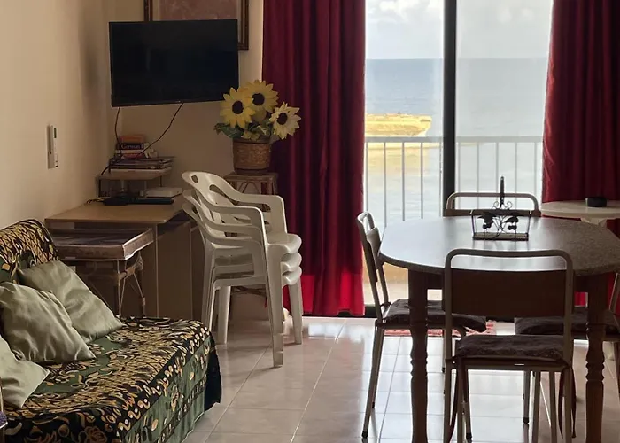 Marsalforn Seaview Apartment In A Quiet Area